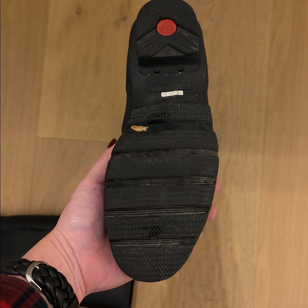 Hunter Original Tall Rain Boot, Black, Size 8, Like New - Picture 9 of 9